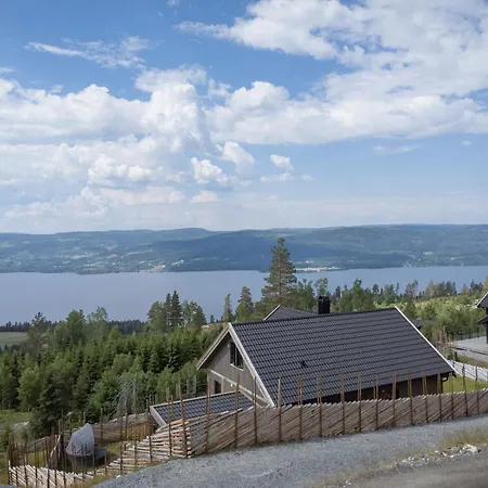 Villa Mia - Barnevennlig - Mjosa-Utsikt - 30 Min Osl Vendégház 4*