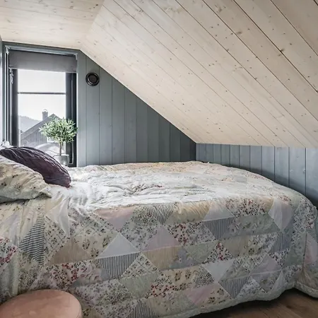 Villa Mia - Barnevennlig - Mjosa-Utsikt - 30 Min Osl 4* Eina